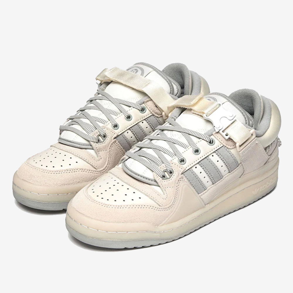 Bad Bunny x Adidas Forum Buckle Low White - Imagem 2