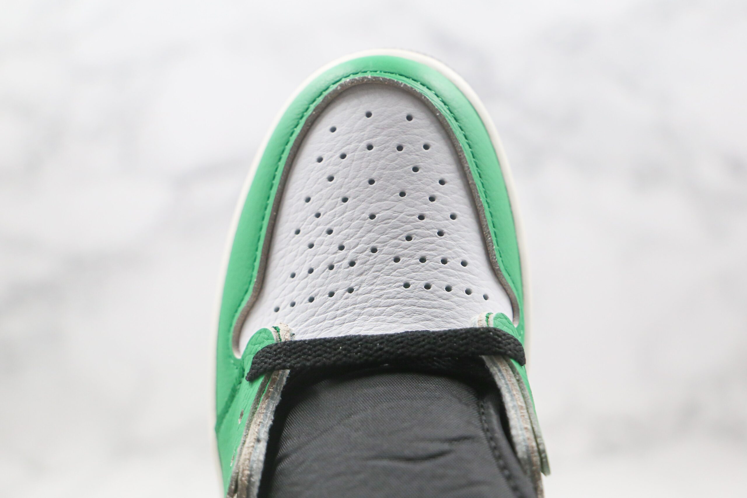 Jordan 1 Retro High Lucky Green - Imagem 3