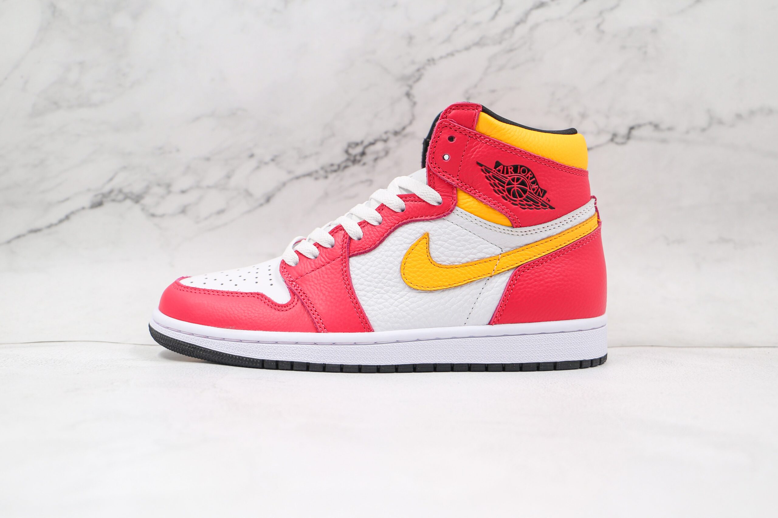 Jordan 1 Retro High OG Light Fusion Red - Imagem 2