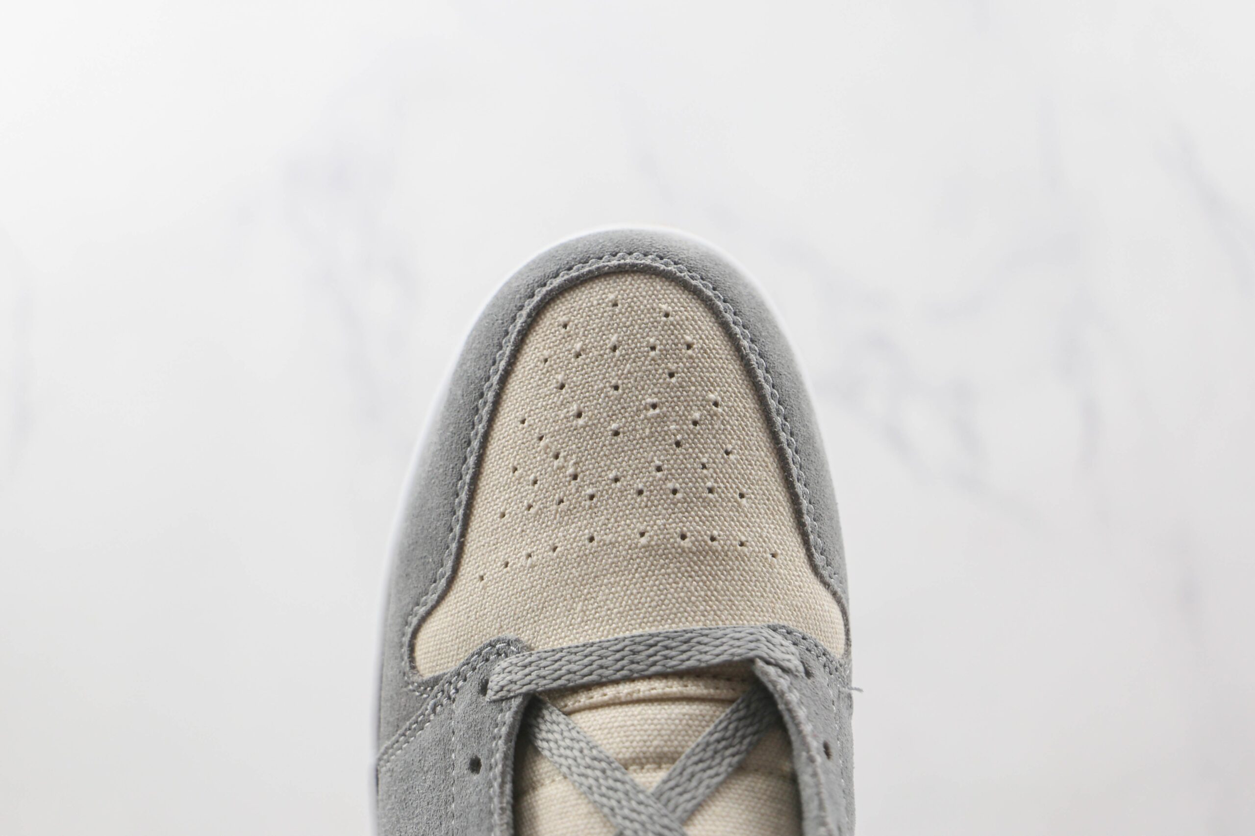 Jordan 1 Mid SE Coconut Milk Particle Grey - Imagem 3